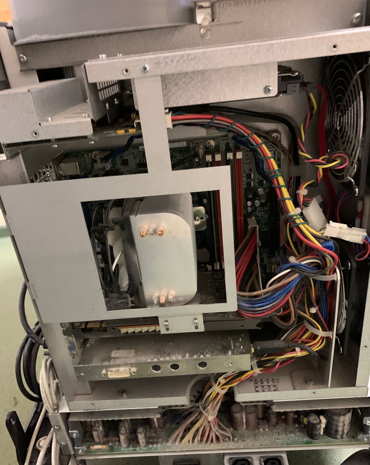 GE Healthcare Voluson E8 BT13 Ultrasound System