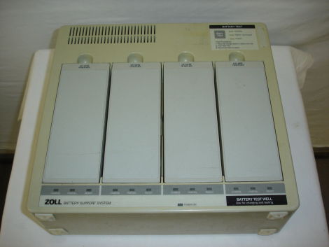Zoll PD 4420 Battery Support System for PD 1400 Defibrillators