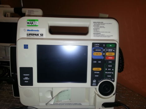 Medtronic LifePak 12 Biphasic Defibrillator Monitor