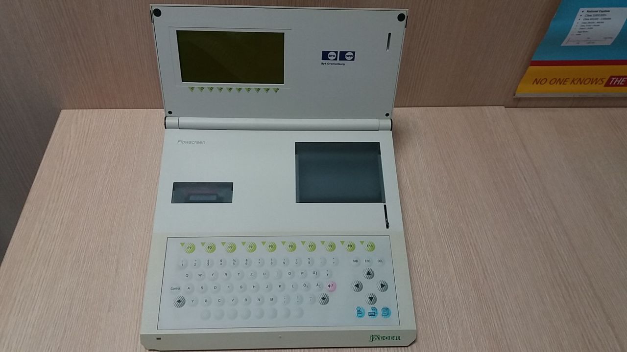 Spirometr Flowscreen Spirometer by Jaeger