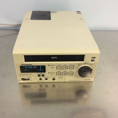 Panasonic AG-MD830P Medical S-VHS Video Cassette Recorder