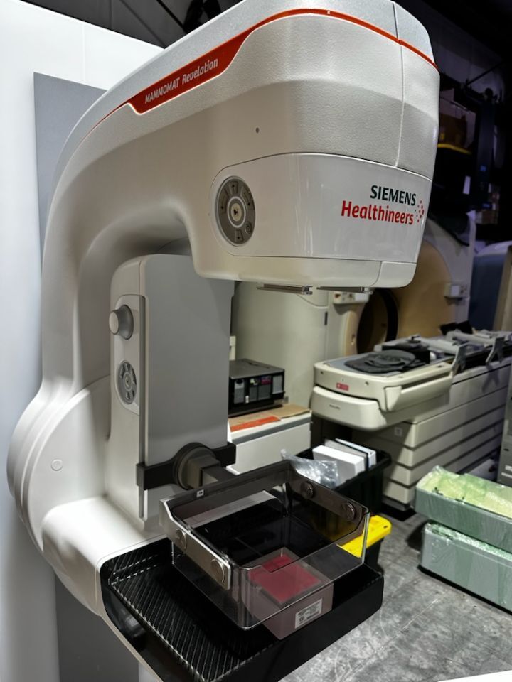 Siemens Mammomat Revelation 3D Tomosynthesis Digital Mammography Unit