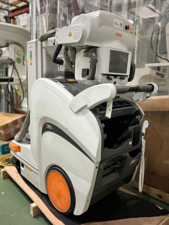 Carestream DRX-Revolution | Portable Digital X-Ray | DRX-Plus 3543 Detector | 32kW High Frequency Mobile DR | Bedside Imaging Solution