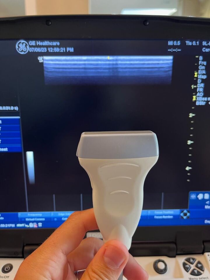 GE 9L-RS Linear Array Ultrasound Probe