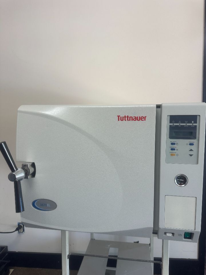 Tuttnauer 3870EL Automatic Tabletop Autoclave