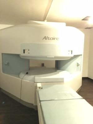 Hitachi Altaire Open MRI System for Parts