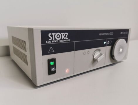 Xenon Light Source — Karl Storz Xenon Nova 300 201340-20
