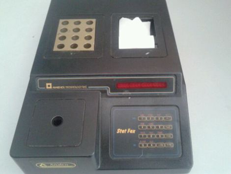 Stat Fax 1904 Chemistry Analyzer with Bichromatic Optics by Awareness Technology
