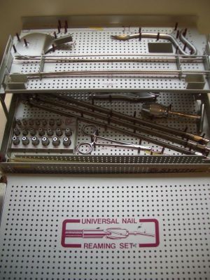 Orthopedic Intramedullary Nailing — Synthes Universal Reaming Set