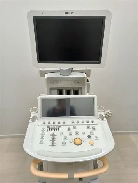 Philips iE33 Cardiovascular Ultrasound System