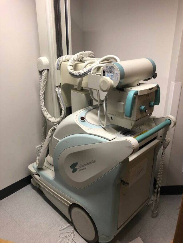 Shimadzu MobileArt Evolution MX8 | Portable Digital X-Ray Machine | 32kW High Frequency Mobile Imaging System | Refurbished Medical Equipment