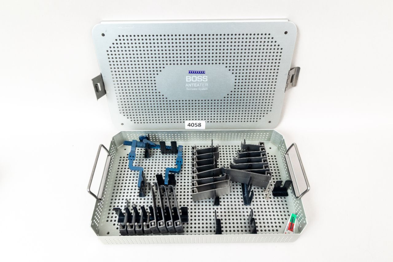 BOSS ANTEATER McCulloch Lumbar Retractor Set