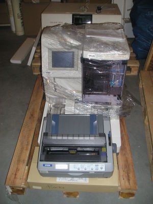 High-Throughput Roche Urisys 2400 Urine Analyzer
