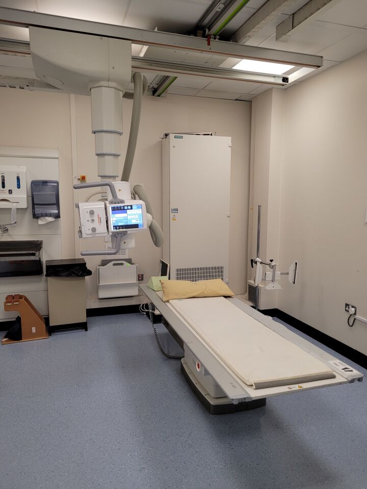 For Sale SIEMENS Ysio Rad Room