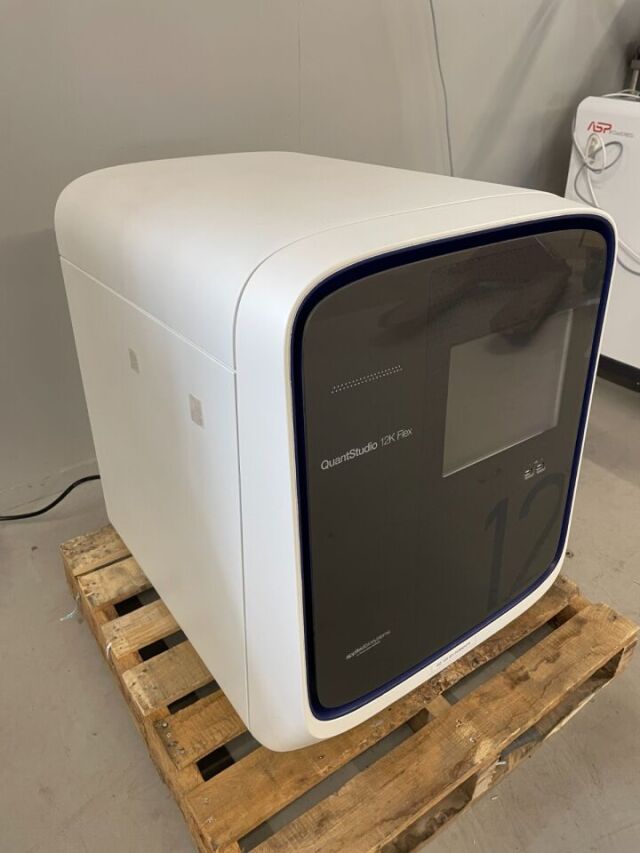 Thermo Fisher ProFlex PCR System | AB 4470661 96-Well Thermal Cycler | DNA Amplification Unit | P/N 4470661