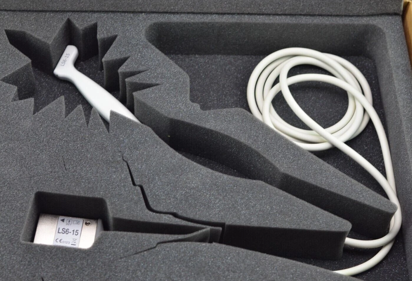 Samsung Medison LS6-15 Linear Ultrasound Probe for PT60A Systems – Vascular, Thyroid, Breast and Musculoskeletal Imaging